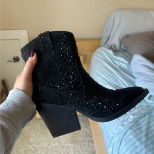 Black Sparkle Rhinestone Cowboy Boots! Very g kady